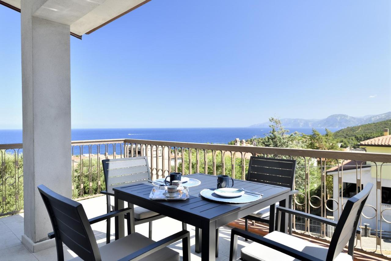 Appartamento Vista Golfo Cala Gonone Exterior photo
